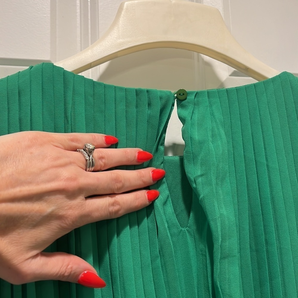 Jealous Tomato boutique St Patrick’s Day Green pleated bubble top elastic waist - Picture 6 of 6